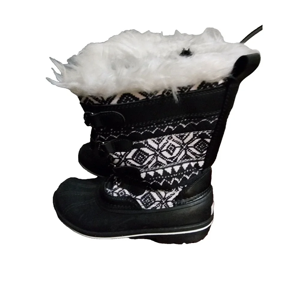 NEW Girls Wonder Nation Black White Aztec Faux Fur Trim Lace Winter Boots size 4